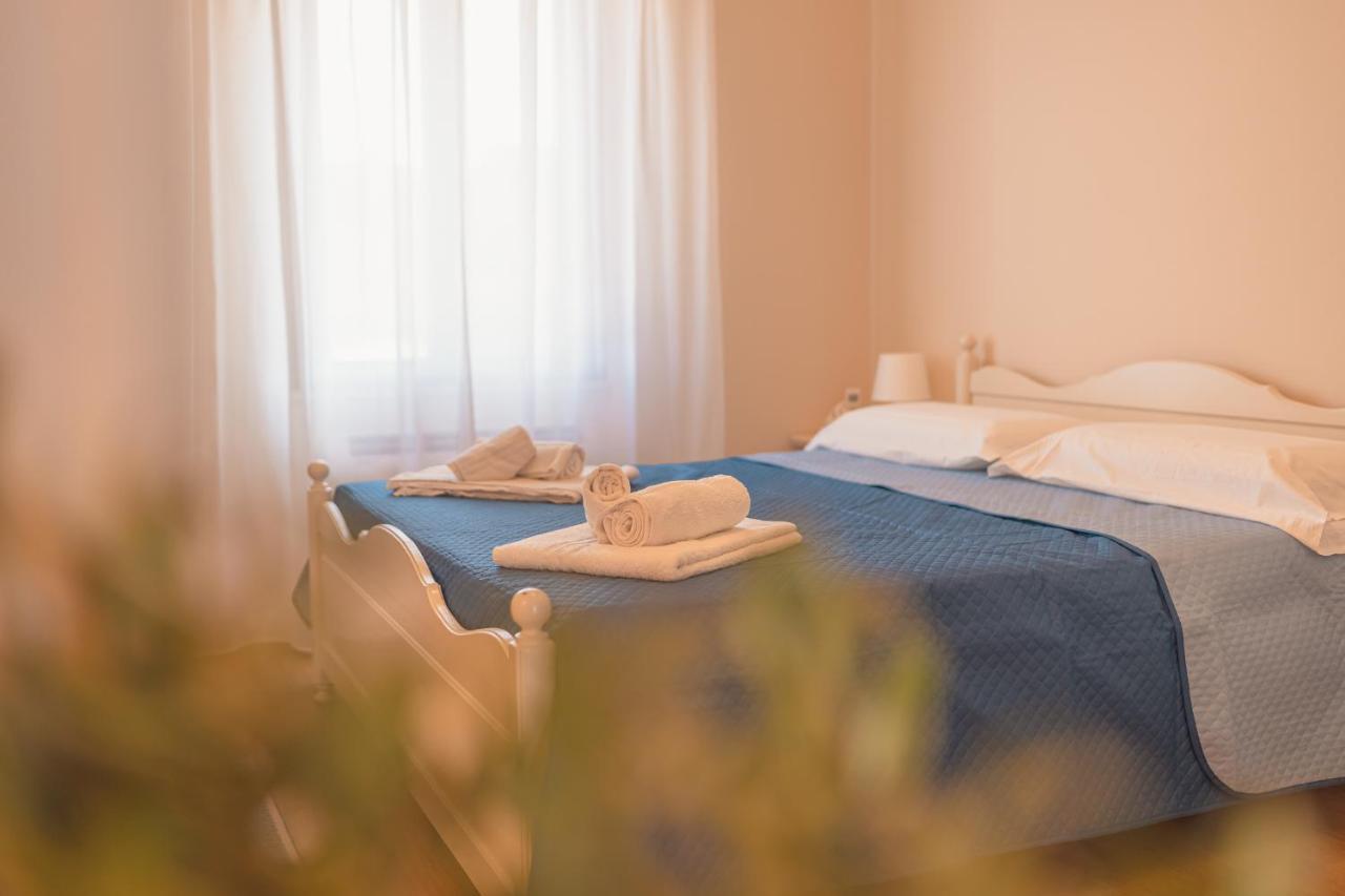 Hotel Ancoramare Stintino Exterior foto